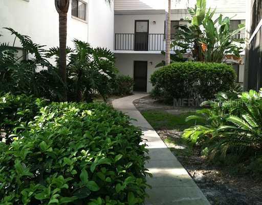 2375 Fox Chase Blvd. #261, Palm Harbor, FL 34683