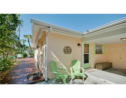 5802 De Palmas Ave., Holmes Beach, FL 34217