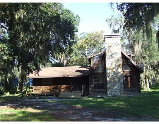 3310 69th St., Bradenton, FL 34208