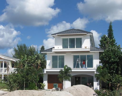 3009 Avenue F, Holmes Beach, FL 34217