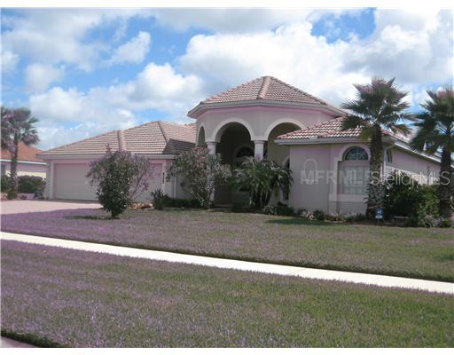 525 Country Meadows Way, Bradenton, FL 34212