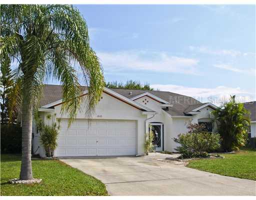 4869 E 11th Avenue Cir., Bradenton, FL 34208