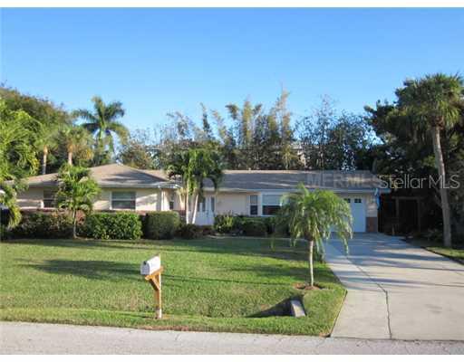 401 75th St., Holmes Beach, FL 34217