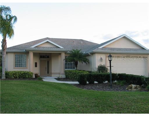 10743 Old Grove Cir., Bradenton, FL 34212