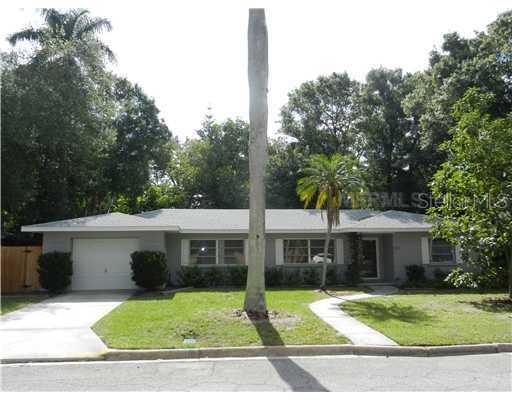 715 20th St., Bradenton, FL 34205