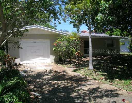 2310 Avenue B, Bradenton Beach, FL 34217