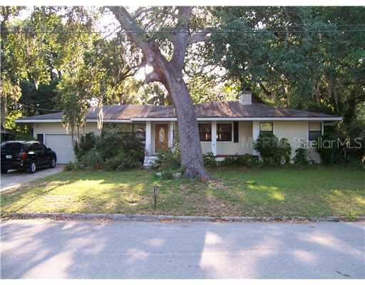 1302 21st St., Bradenton, FL 34205