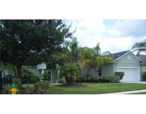8235 Planters Knoll Ter., University Place, FL 34201
