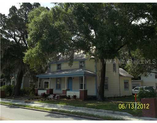 1527 9th Ave., Bradenton, FL 34205