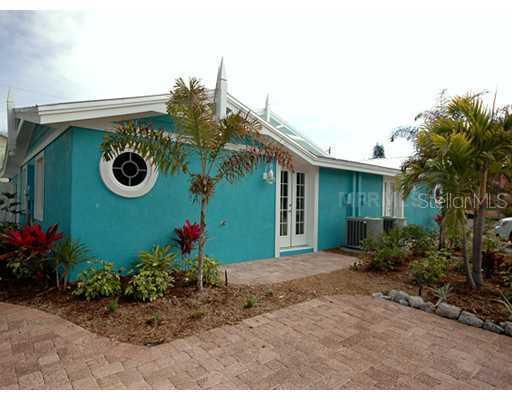 7205 Gulf Dr. #North, Holmes Beach, FL 34217