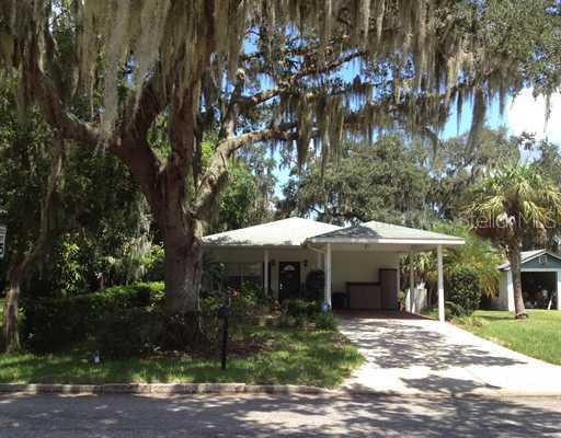 1607 8th St., Palmetto, FL 34221