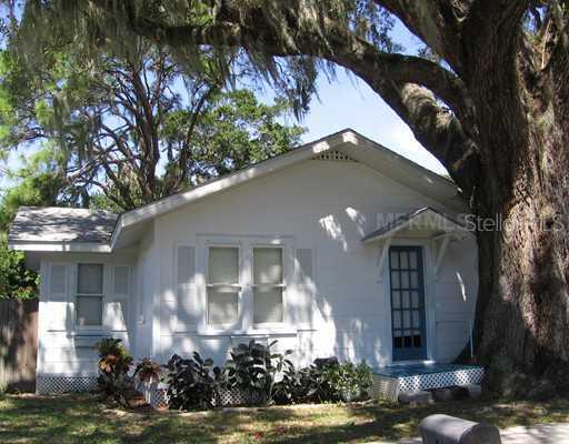 1514 10th Ave., Bradenton, FL 34205
