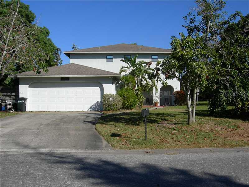 404 Hillcrest Dr., Bradenton, FL 34209