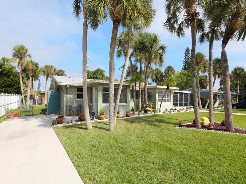 304 57th St. #B, Holmes Beach, FL 34217