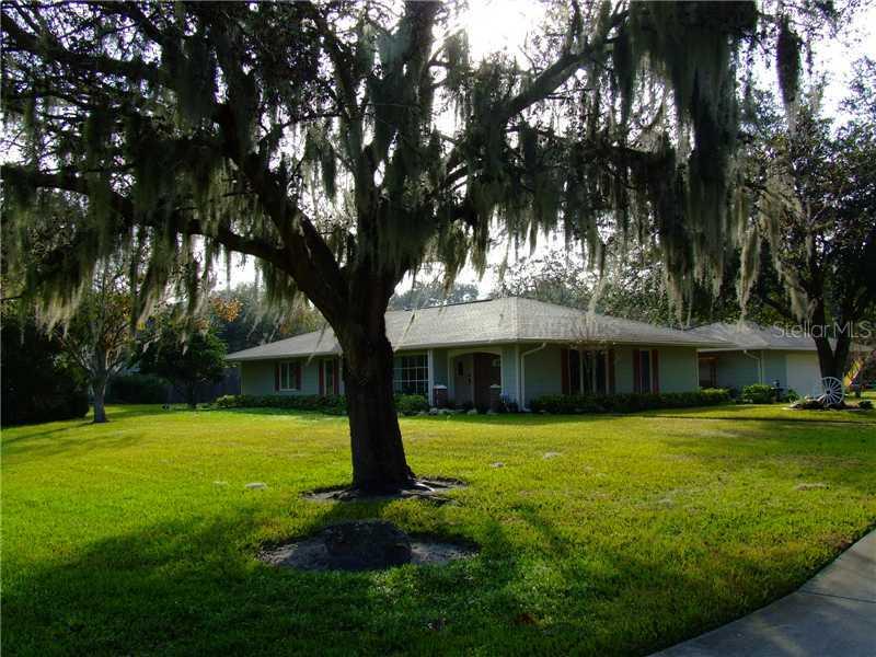 6314 28th Ave., Bradenton, FL 34208