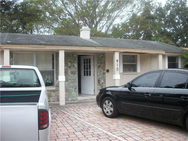 910 28th St., Bradenton, FL 34208