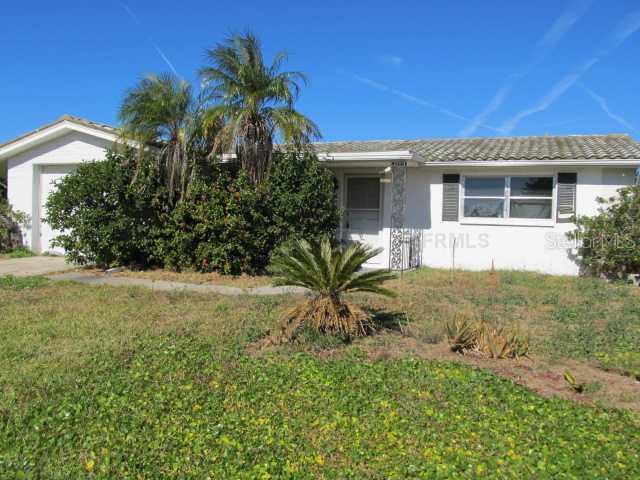 3427 Roxbury Dr., Holiday, FL 34691