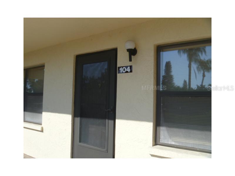 305 30th Ave. #104A, Bradenton, FL 34205