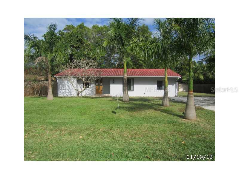 10111 46th Ave., Bradenton, FL 34210