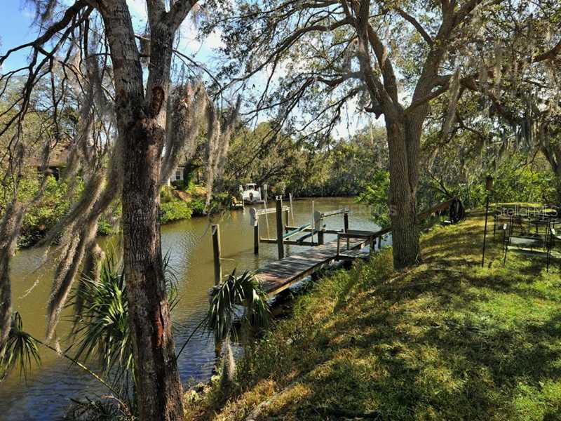 348 46th Ct., Bradenton, FL 34208