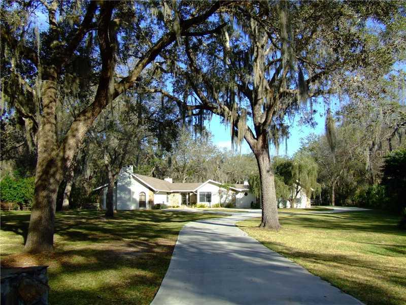 3815 65th St., Bradenton, FL 34208