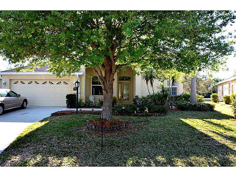 10599 Old Grove Cir., Bradenton, FL 34212