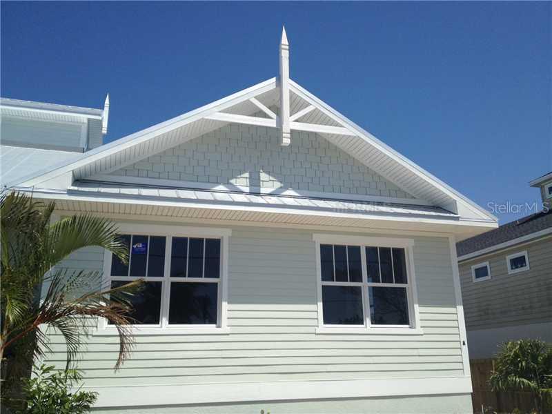 7001 Holmes Blvd #A, Holmes Beach, FL 34217