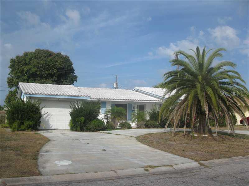 6036 Hopkins Dr., Bradenton, FL 34207