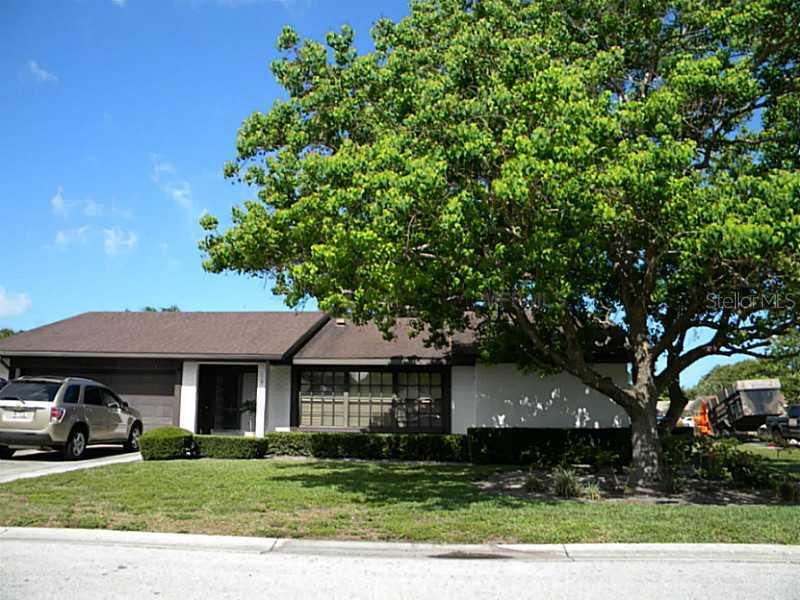 316 69th St., Bradenton, FL 34209