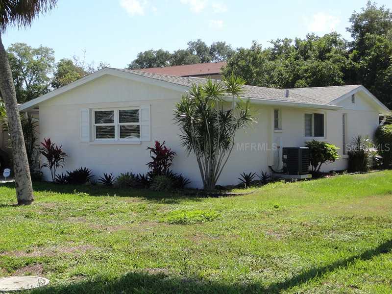 2411 Terry Ln., Sarasota, FL 34231