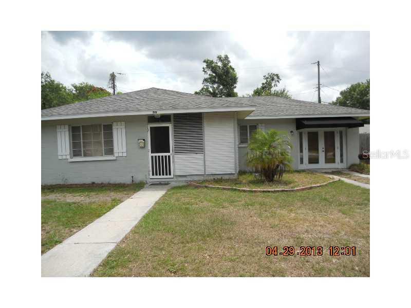 515 25th St., Bradenton, FL 34205