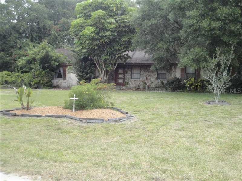 6211 30th Ave., Palmetto, FL 34221