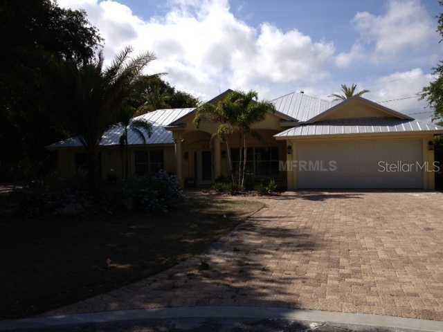 7215 23rd Avenue Dr., Bradenton, FL 34209