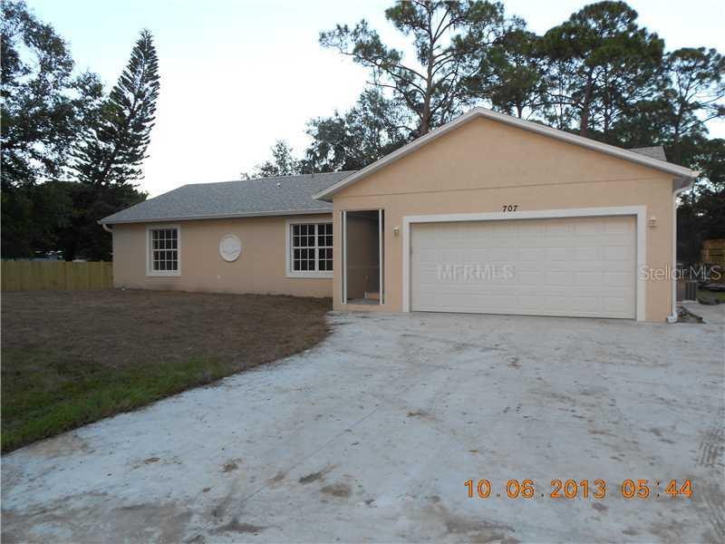 2707 45th St., Bradenton, FL 34208