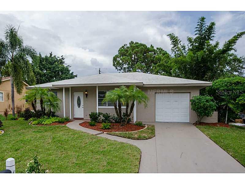 4424 3rd Ave., Bradenton, FL 34208