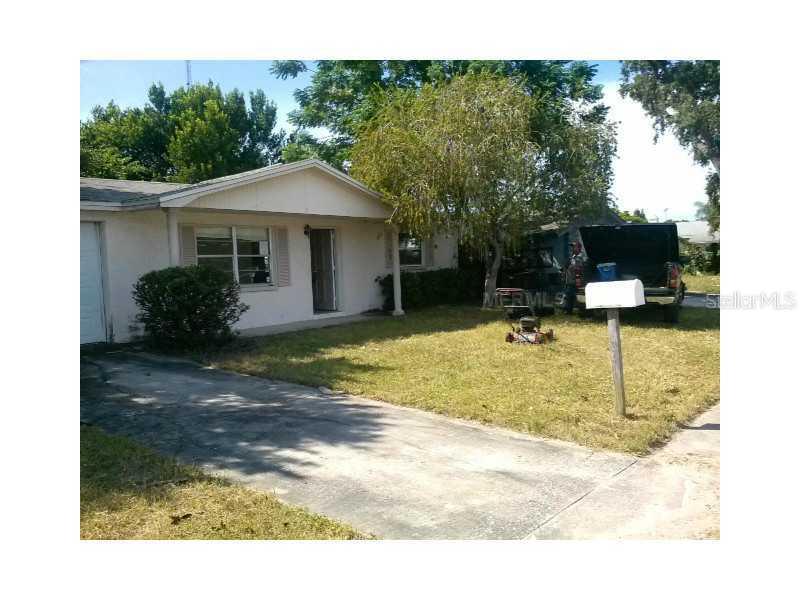 1435 Whitehall Ln., Holiday, FL 34691