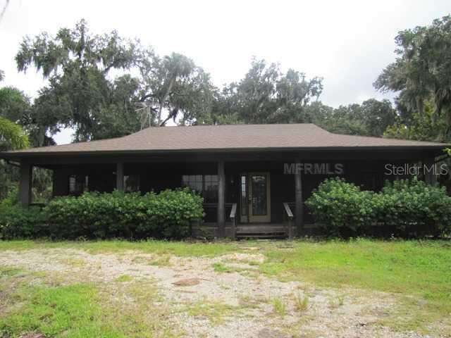 2702 24th Ave., Palmetto, FL 34221