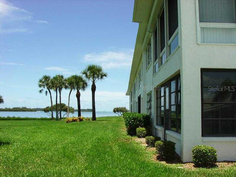 4721 Independence Dr., Bradenton, FL 34210