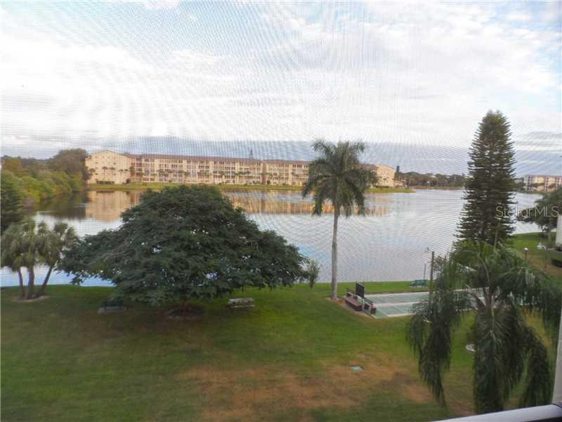 3730 Lake Bayshore Dr. #K-426, Bradenton, FL 34205