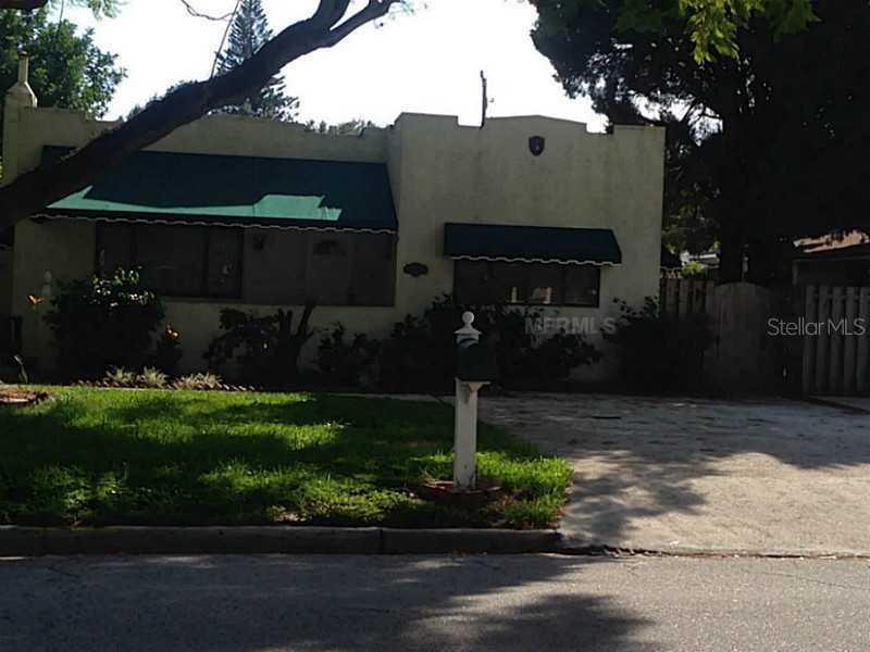 2501 12th Ave., Bradenton, FL 34205