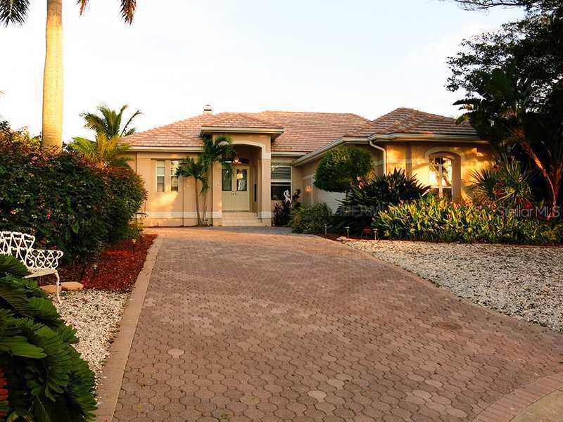 536 70th St., Holmes Beach, FL 34217