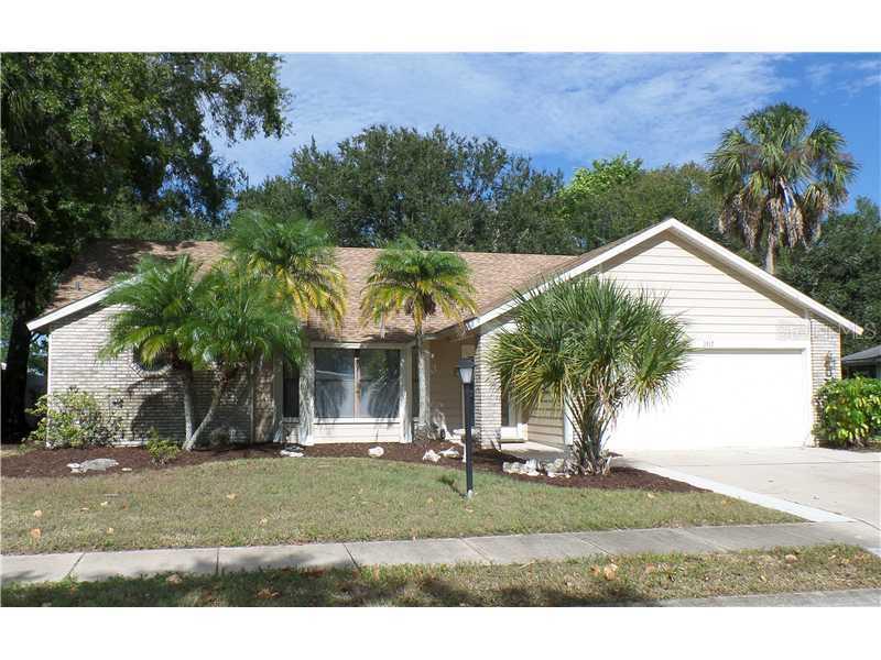3917 57th Dr., Bradenton, FL 34203