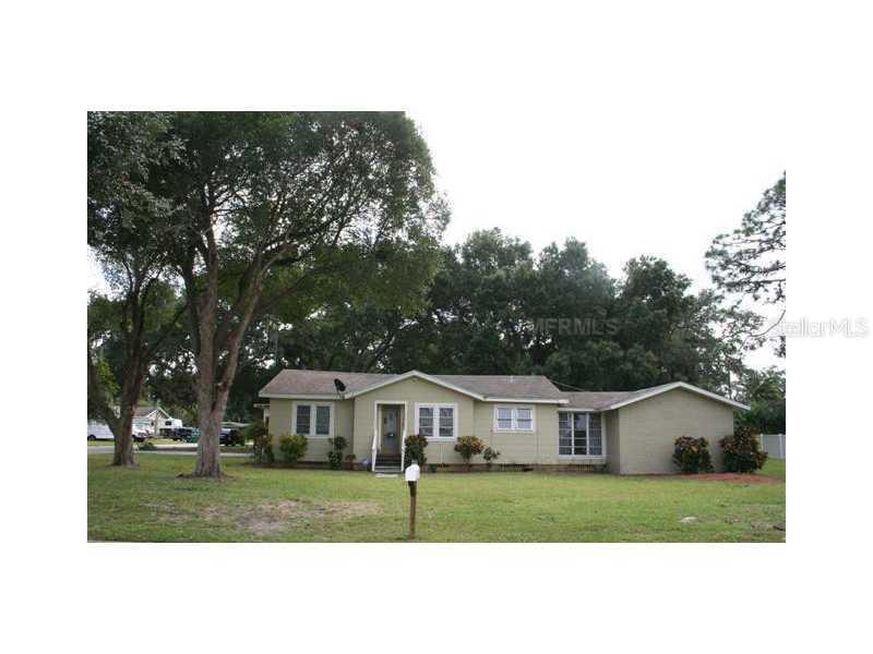 2107 7th St., Palmetto, FL 34221