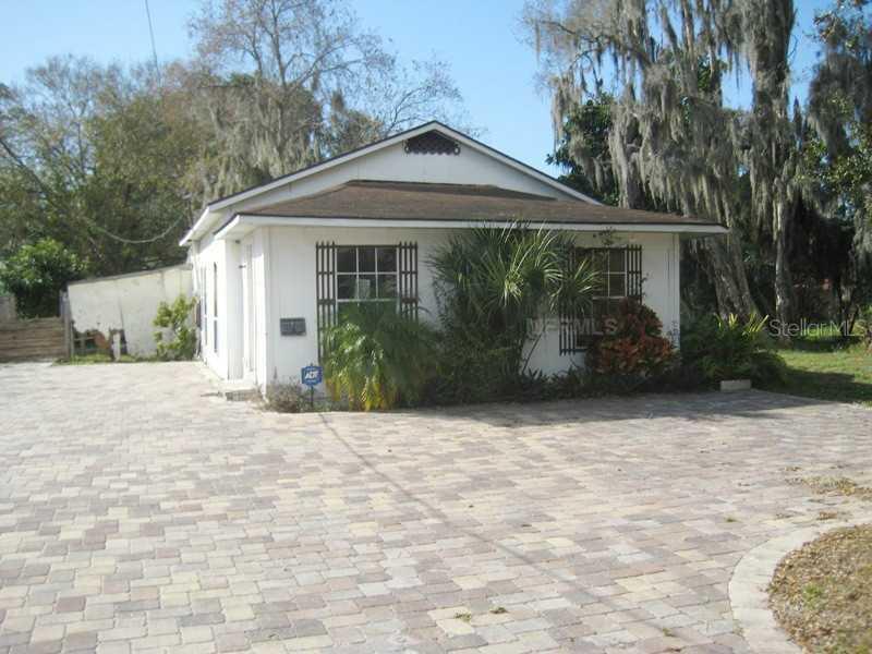 4221 N Lockwood Ridge Rd., Sarasota, FL 34234