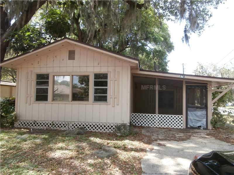 718 E 21st St., Bradenton, FL 34208