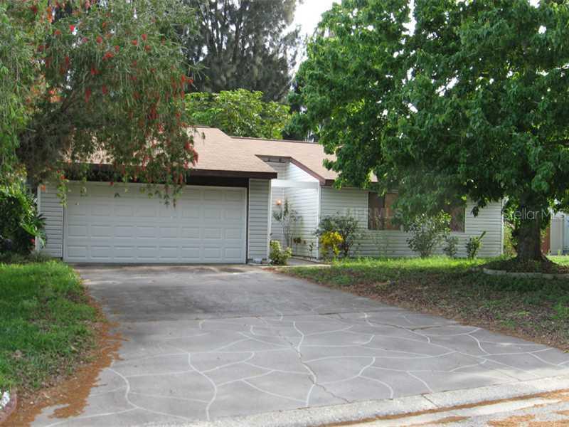 6709 35th Ave., Bradenton, FL 34209