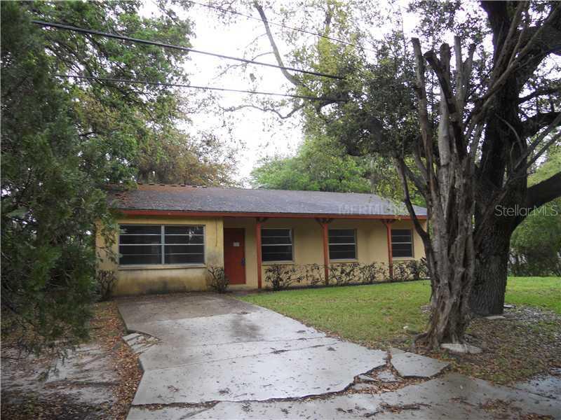 1649 23rd St., Sarasota, FL 34234