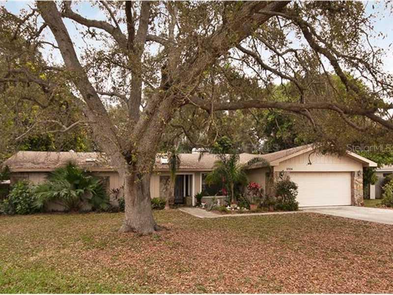 6904 4th Avenue Dr., Bradenton, FL 34209