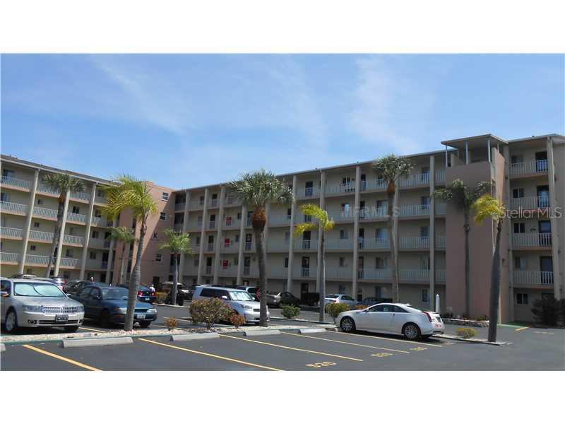 3608 Lake Bayshore Dr. #K-225, Bradenton, FL 34205