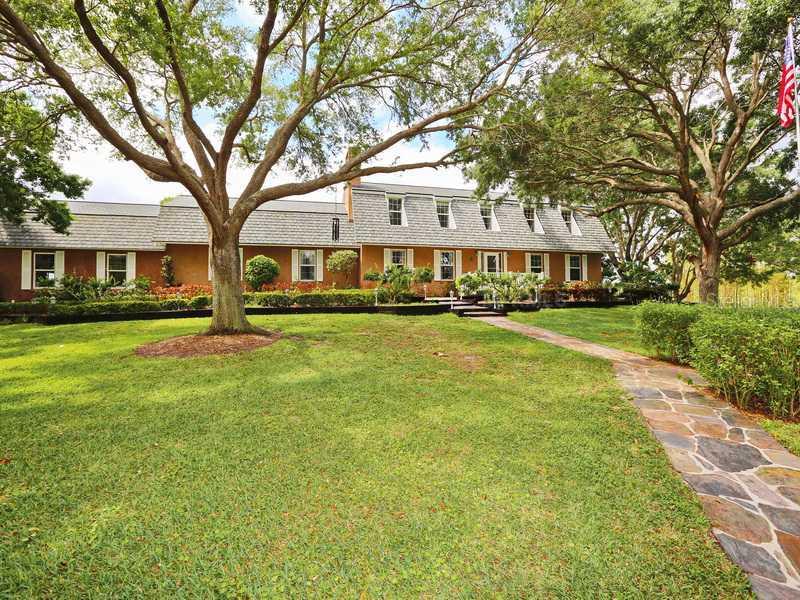 2011 21st St., Palmetto, FL 34221